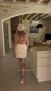 Vanessa Meisinger feet photo 15