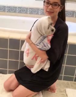 Vanessa Merrell feet photo thumbnail