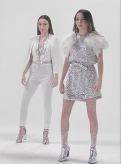Vanessa Merrell feet photo thumbnail