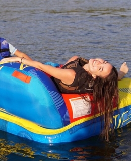 Vanessa Merrell feet photo thumbnail