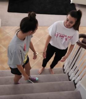 Vanessa Merrell feet photo thumbnail