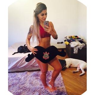 Vanessa Mesquita feet photo 3