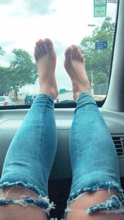 Vanessa Mesquita feet photo 8