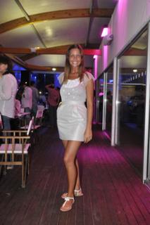 Vanessa Oliveira feet photo thumbnail