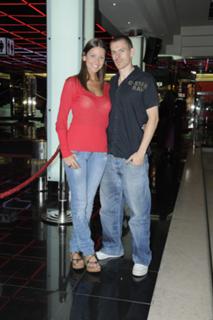 Vanessa Oliveira feet photo thumbnail