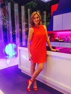 Vanessa Oliveira feet photo thumbnail