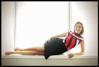 Vanessa Oliveira feet photo thumbnail