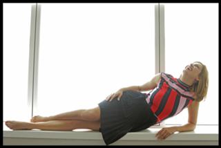 Vanessa Oliveira feet photo thumbnail