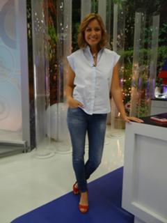 Vanessa Oliveira feet photo thumbnail