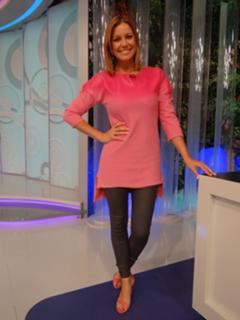 Vanessa Oliveira feet photo thumbnail