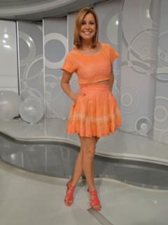 Vanessa Oliveira feet photo thumbnail