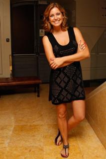 Vanessa Oliveira feet photo thumbnail