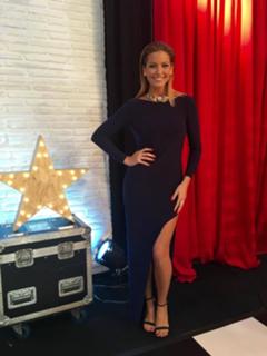 Vanessa Oliveira feet photo thumbnail