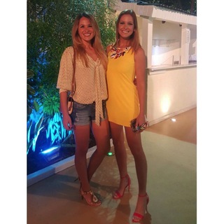 Vanessa Oliveira feet photo thumbnail