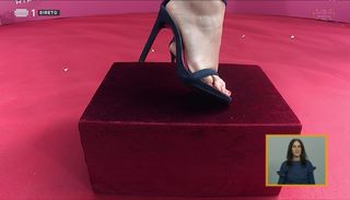 Vanessa Oliveira feet photo thumbnail