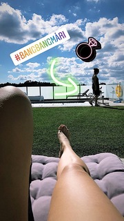 Vanessa Oliveira feet photo thumbnail