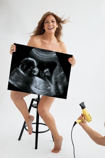 Vanessa Oliveira feet photo thumbnail