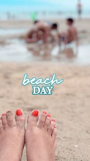 Vanessa Oliveira feet photo thumbnail