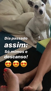 Vanessa Oliveira feet photo thumbnail