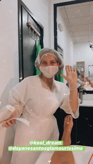 Vanessa Oliveira feet photo thumbnail