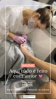 Vanessa Oliveira feet photo thumbnail