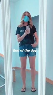 Vanessa Oliveira feet photo thumbnail