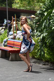 Vanessa Oliveira feet photo thumbnail