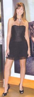 Vanessa Oliveira feet photo thumbnail