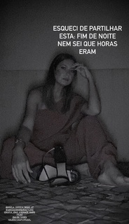 Vanessa Oliveira feet photo thumbnail