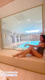 Vanessa Oliveira feet photo thumbnail