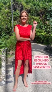 Vanessa Oliveira feet photo thumbnail