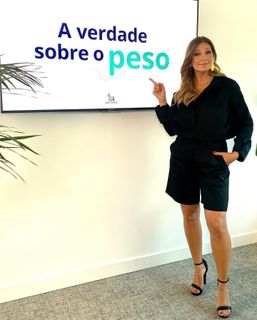 Vanessa Oliveira feet photo thumbnail