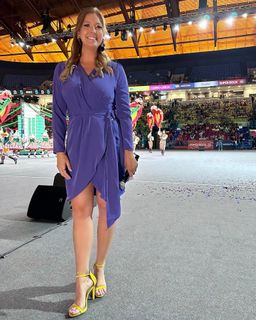 Vanessa Oliveira feet photo thumbnail