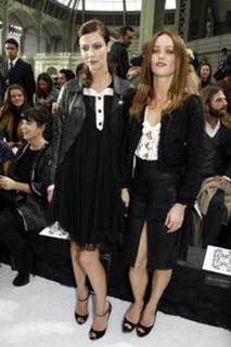 Vanessa Paradis feet photo thumbnail