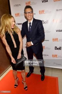 Vanessa Paradis feet photo thumbnail