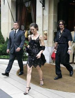 Vanessa Paradis feet photo thumbnail