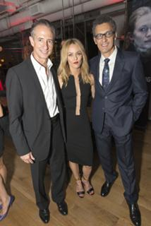 Vanessa Paradis feet photo thumbnail