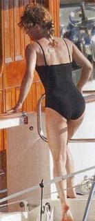 Vanessa Paradis feet photo thumbnail