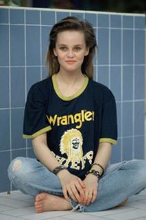 Vanessa Paradis feet photo thumbnail