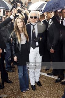 Vanessa Paradis feet photo thumbnail