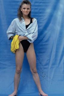 Vanessa Paradis feet photo thumbnail