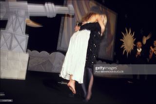 Vanessa Paradis feet photo thumbnail