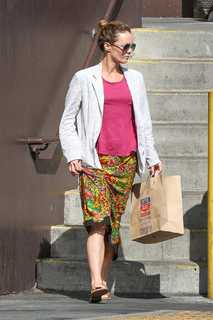 Vanessa Paradis feet photo thumbnail