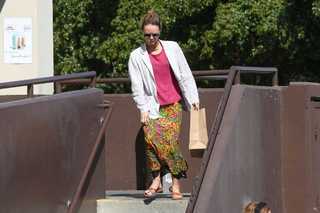 Vanessa Paradis feet photo thumbnail