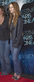 Vanessa Paradis feet photo thumbnail