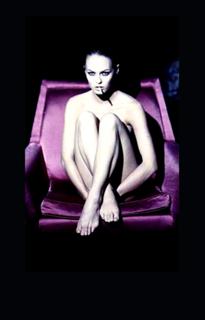 Vanessa Paradis feet photo thumbnail