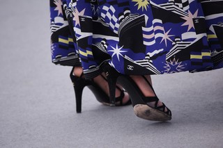 Vanessa Paradis feet photo thumbnail