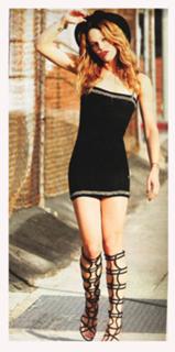 Vanessa Paradis feet photo thumbnail