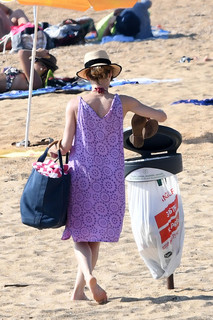Vanessa Paradis feet photo thumbnail