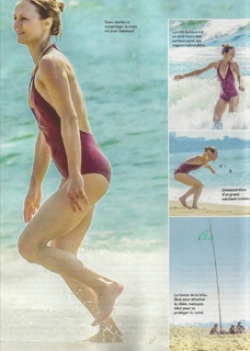Vanessa Paradis feet photo thumbnail